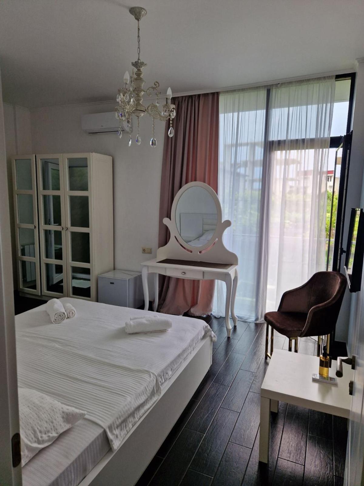 New House Kobuleti Ξενοδοχείο Εξωτερικό φωτογραφία