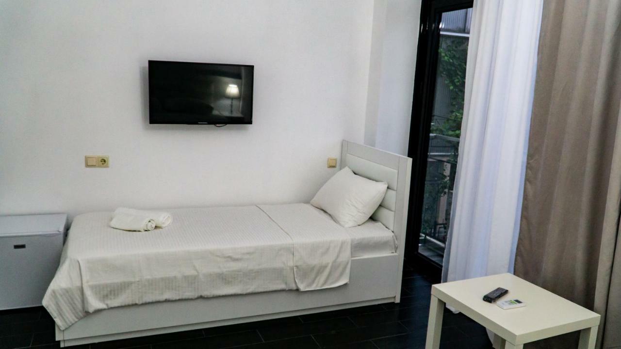 New House Kobuleti Ξενοδοχείο Εξωτερικό φωτογραφία