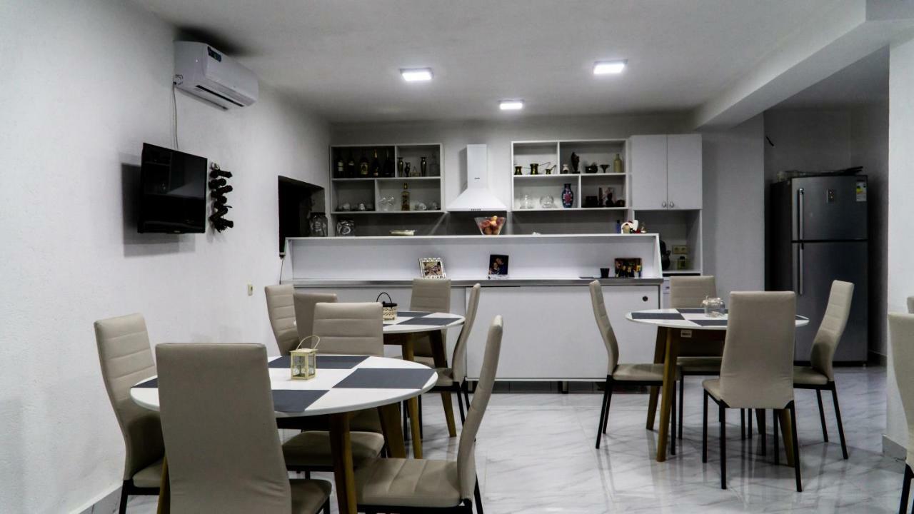 New House Kobuleti Ξενοδοχείο Εξωτερικό φωτογραφία